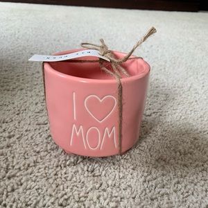Rae Dunn planter